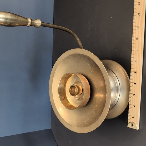 Vintage Brass Chamberstick Taper Candle Holder. - Picture 10 of 10